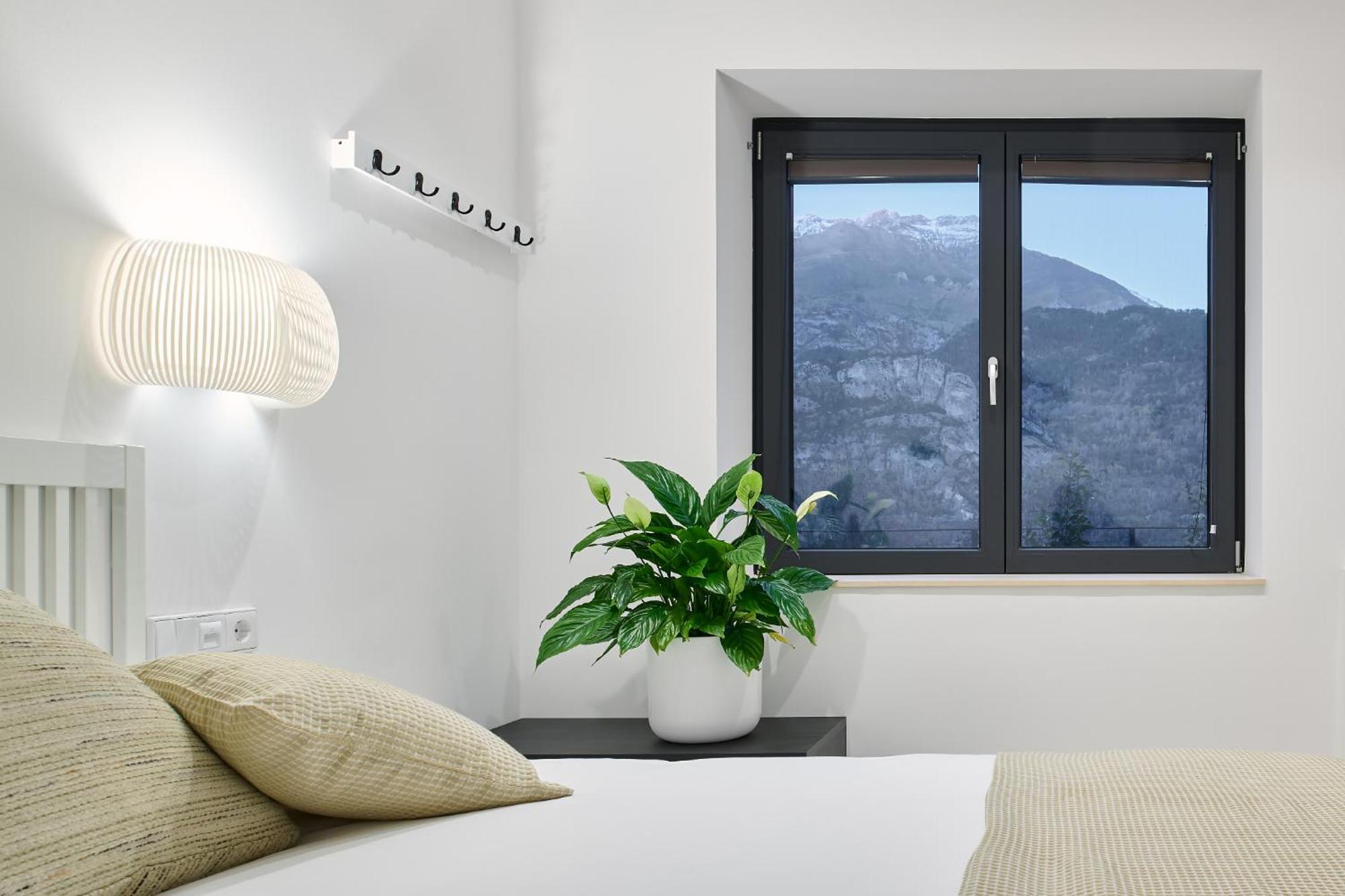 Casa De La Paz En El Valle De Tena Sandiniés Exteriér fotografie